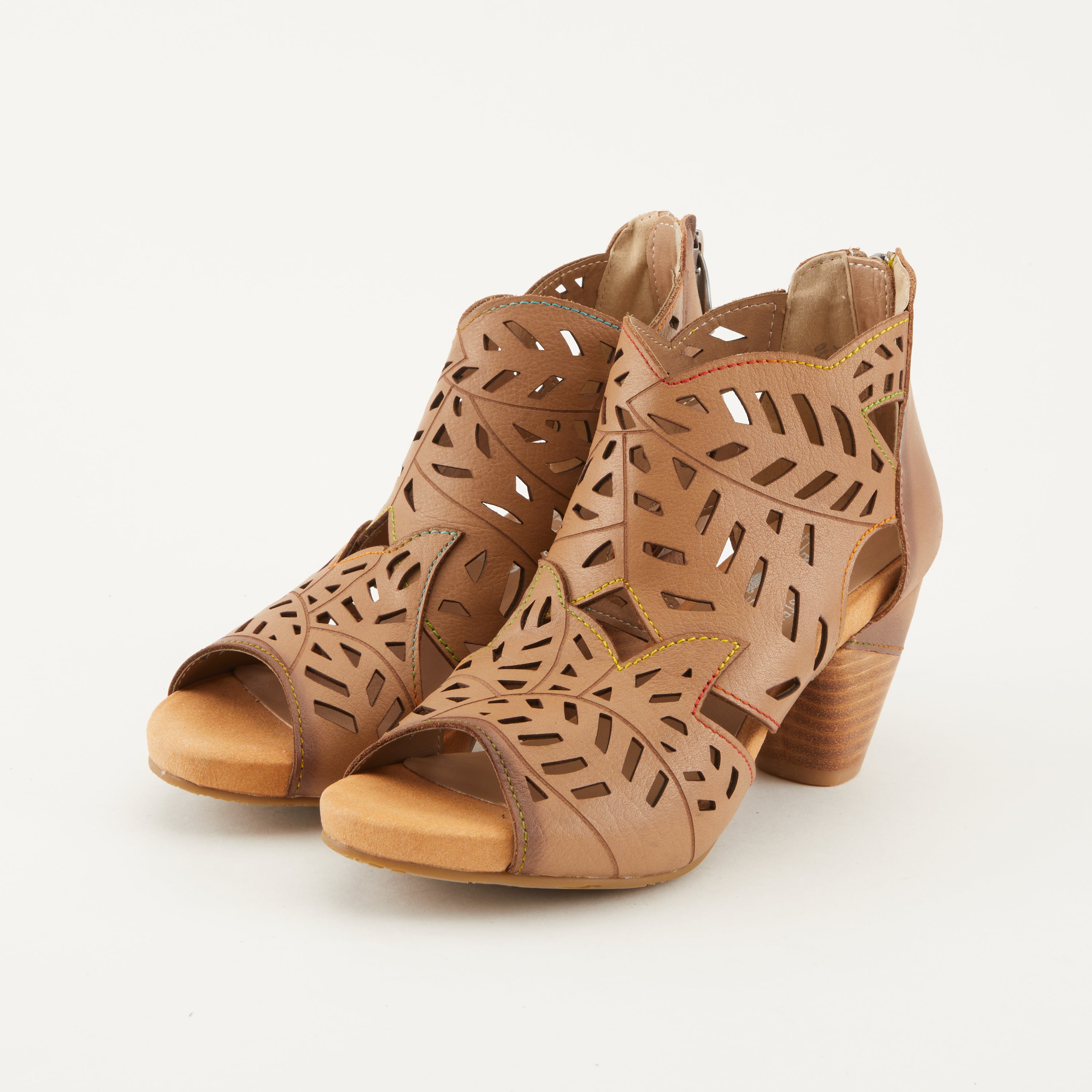 L'Artiste L'ARTISTE ICON SANDAL sandal in red with handcrafted leather design