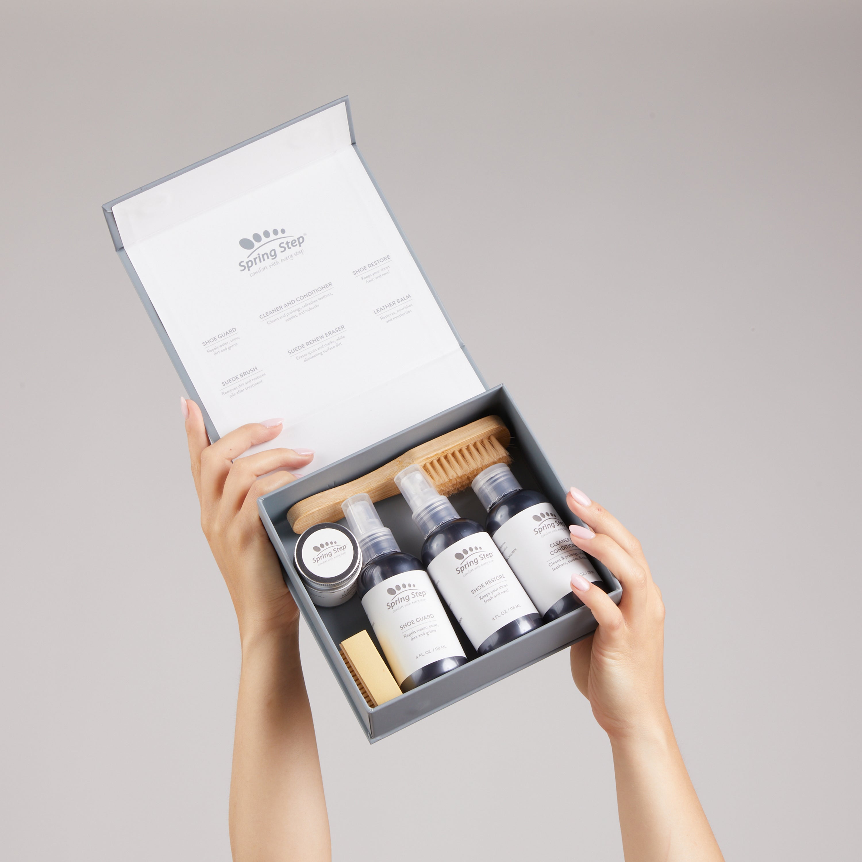 Spring Step SPRING STEP SHOE CARE KIT shoe with comfortable everyday design